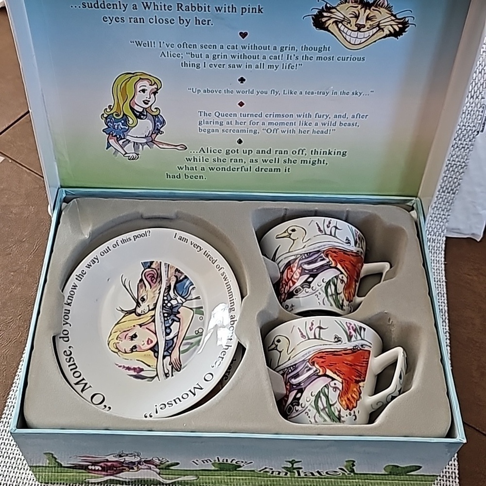 NIB Paul Cardew Alice in Wonderland Cafe Set – 2 Cups and 2 Saucers Never Used!!